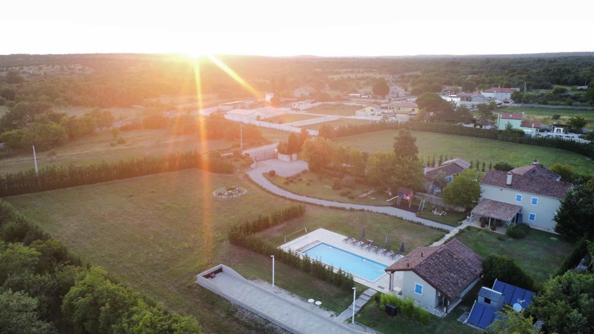 Stancija Cabrunici Villa Екстериор снимка